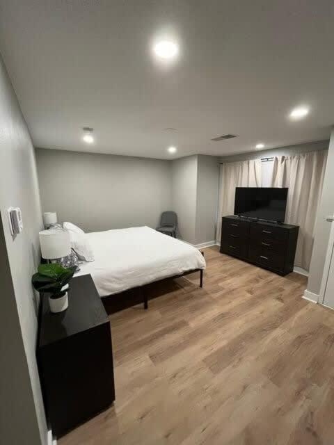 Aksarben Apt-Close To Uno & I80 オマハ エクステリア 写真